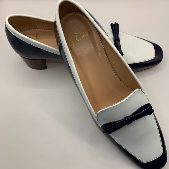 J CREW Patent Bow Loafer Pump / Size US 6.5 (UK4, EU37) / Navy & White - Picture 2 of 10